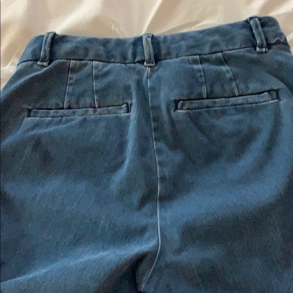 Jeans - Picture 4 of 4